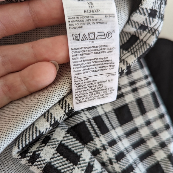 New with tag: black and white dress from GAP, XS - Picture 2 of 7